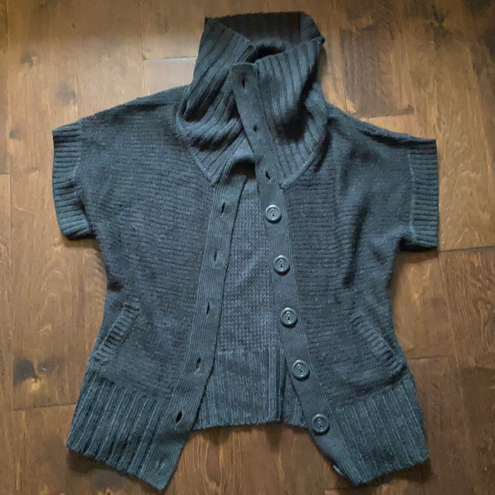 Cute grey short button up sweater